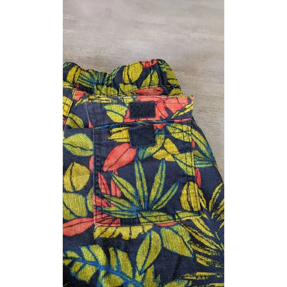 Thereabouts boy's shorts xs (6-7)